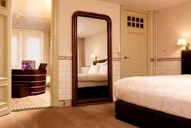 @Couche Couche Hotel Antwerp Belgium